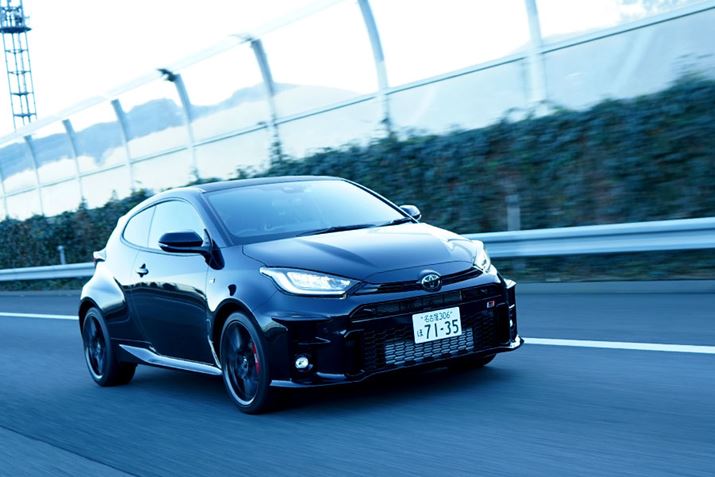 q͈ʓIȃX|[cfƕς炸KBAԂ̃hCuȂȂ܂