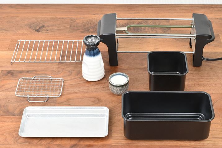 q[^[{́AĂԁAtԁAłAMAƂA傱A󂯂̃gCZbgɂȂuׂ냁[J[vB{@RZgɂȂŎyɁgƈ݁hy߂BdR[h͖1mAid͂470W