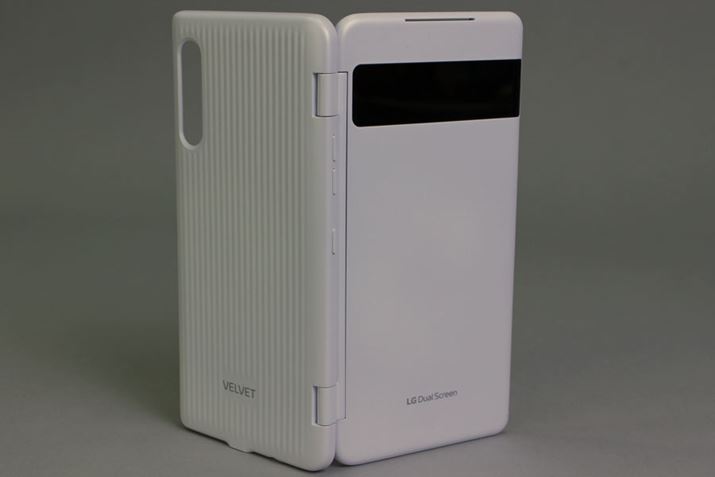 ́uLG VELVETvɕtuLGfAXN[vi\jBtbv^̃X}zP[X̂悤Ȍ`ŁA\ɂ̓mÑTufBXvCBfUC͈قȂ邪ATv@\Iɂ́AuLG V60v̂̂lƂȂ