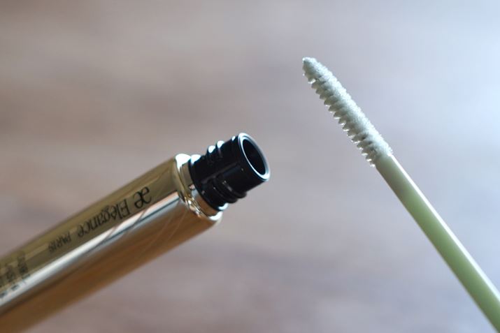 FłȂ߂炩ȃeNX`[́ALт̂ŕt₷ł