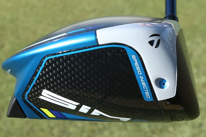 SIMQԃJbR悭AO܂ˁBnCobNőN₩ȃu[ɃJ[{͗lāAnCeN܂