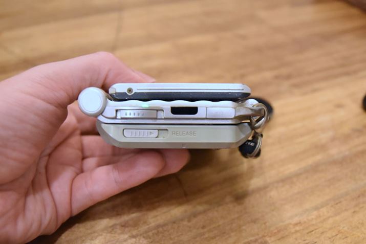 UX50Ɋgobe[𑕒ƂBȂAz[h₷ȂĂ܂