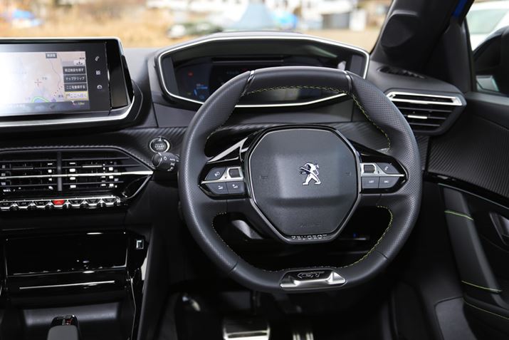 aXeAÓu3D i-Cockpitv̓̂ЂƂŁA쎞̓ŏɗ}ƂƂɁArqȃX|X\ɂĂƂ