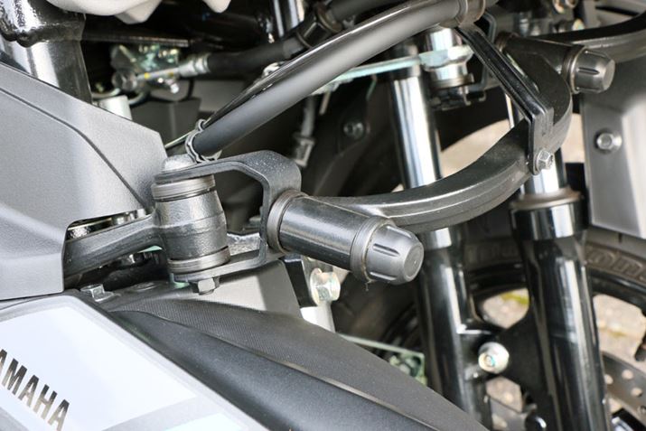 TRICITY V[YƂĂ͏̗pƂȂLMWAbJ[}EWIg̃|CgƂȂ̂AItZbgꂽ^CbhB̍\ɂA[ԑ̂[Ă2̑OւS~`悤ɑ