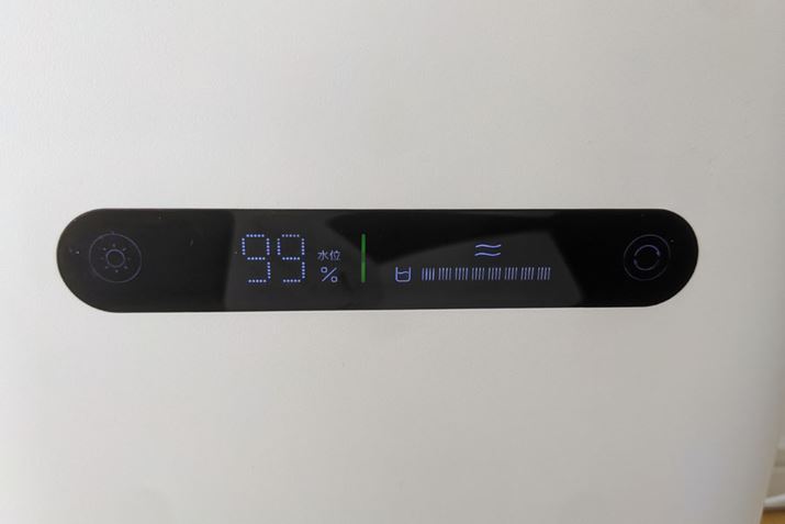 {̐ʂɂ͉̃Rg[pl܂B̓^b`ŁA̎cʂ⎼xȂǂ\ċĂ܂