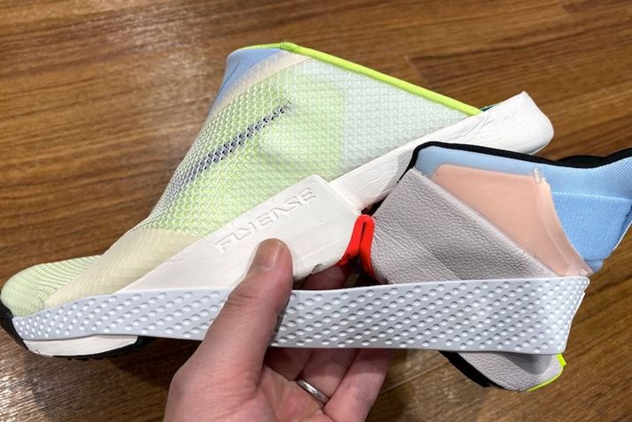 uiCL S[ tCC[YṽX[Yȓ\ɂ̂A~bh\[̒ɐ݂ꂽuo萫qWi傤jvBJ傫J߂AV[Y肵Ԃɕۂ܂