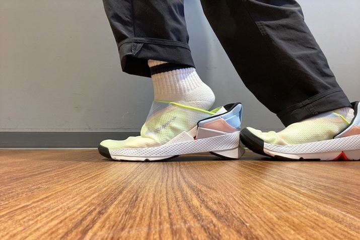 Eۂɂ́Aɓ˂oq[AЕ̑Ōy݂ȂAƂNCbƌyグ܂BƁAĂуV[Yw̎^ɕό`̂ŁA𔲂Ƃł܂