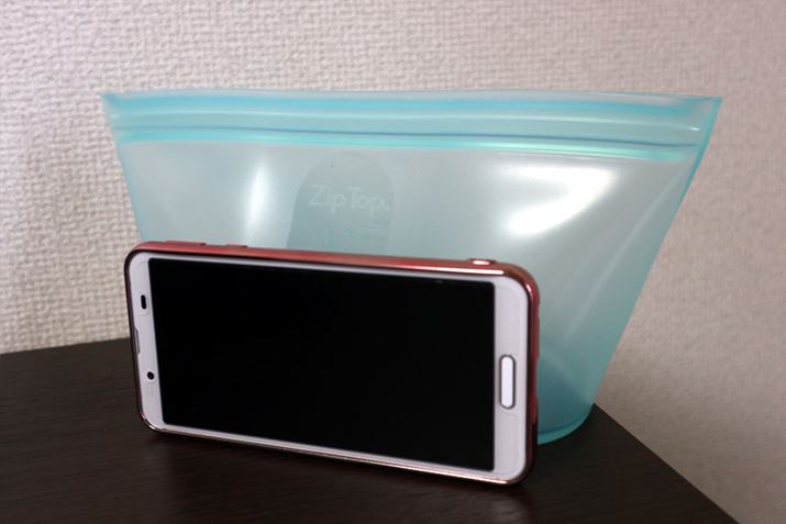 LTCY̑傫X}[gtHƔׂƂ̂炢BeʂƂĂ͈ʓIȃ^bp[xł傤ieʁF946mljB傫͖25.5ij×10.1isj×12.5ijcmł