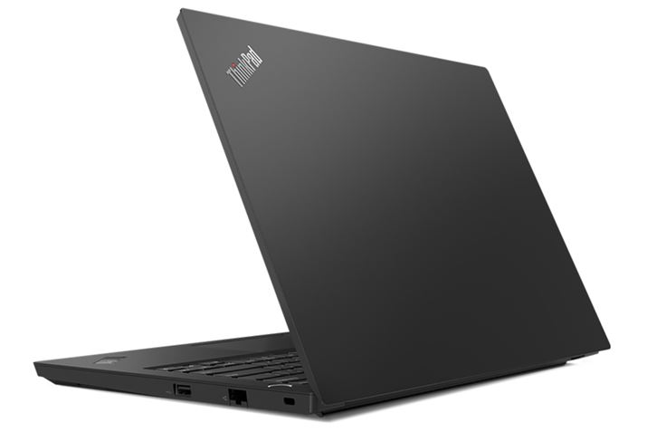 ThinkPadƂ΁A̐^Ń}bgȃfUC͂̂ЂƂB12ڂ̕ČRBɏ200ȏ̕ieXgNA{fBŁASĎ^ׂ܂