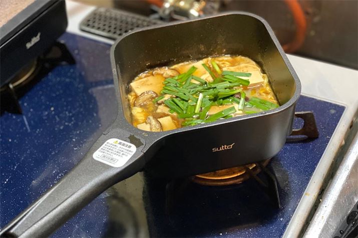 16cm̂ق́A`Ĉ̂łg₷ł