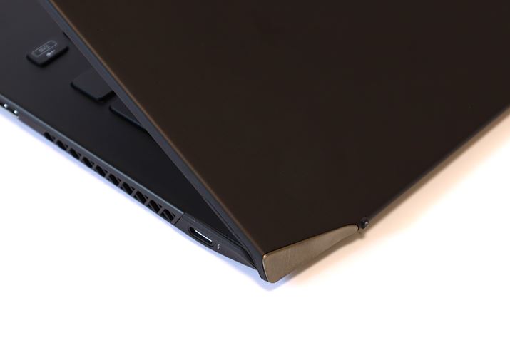 I[igƌĂ΂lɂ́Ãp[cgĂBJ[{̑gݍ킳镔ɏ邽߂̂̂ł