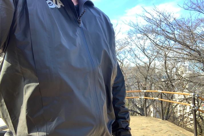 uGORE-TEX SHAKEDRY WPbgvۂɒđĂ݂I