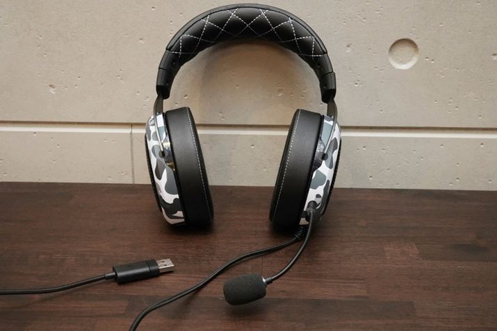 FŖʕ̃wbhZbgBƂAQ[~OZbg͂ƌIȃfUC