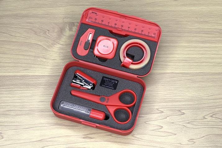 1984ÑX^[qbg[u`[f~v