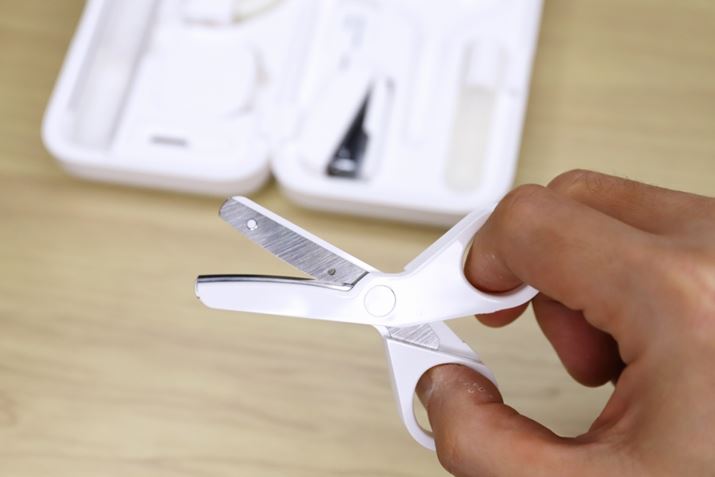 킸ɘpȂJ[uńAԃnT~ƂȂutBbgJbgJ[uv𓥏P