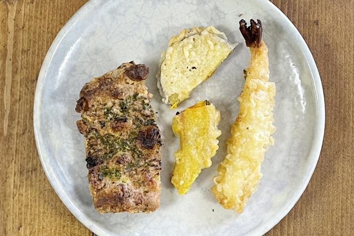 ́Ag[X^[ŉMA߂}VՂ炽BMɋ߂Gr̐K₿킪łĂ܂̂SłBĐHKK