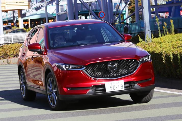 2020N12ɉǃfꂽA}c_uCX-5vB̉ǂł́AfB[[GWuSKYACTIV-D 2.2ṽ`[jOȂǂɂ鑖s\̌AŐV́u}c_RlNgvڂɂً}ʕT[rXƂARlNeBbhT[rX̐iȂǂ