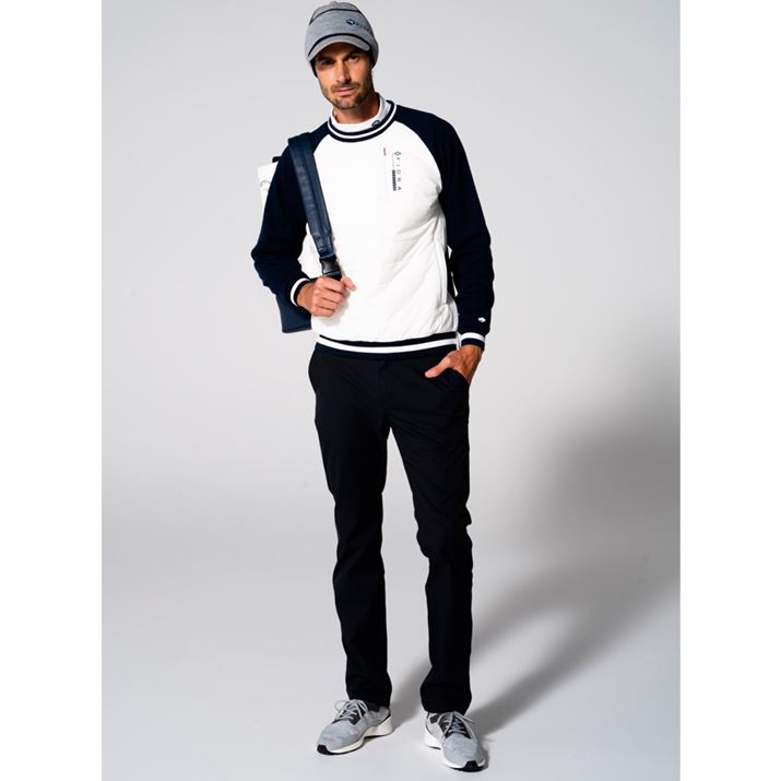 J[͎ʐ^̃lCr[̂قA~fBAO[p