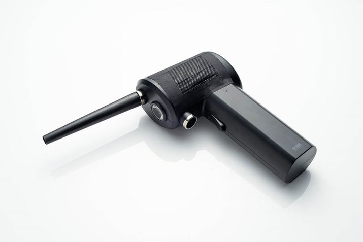 sDz}XNtB^[ʐ^B}XN5×4cm炢ɐ؂A肩CRȂ悤ɁAe[vȂǂł\ti}XN3w\L[v܂܁j