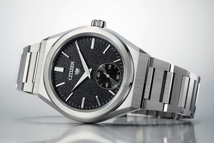 2021NtĂ̒ڃfuUEV`YviNC0200-90Ej