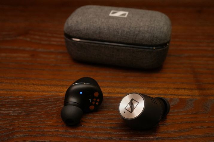 [nCU[uMOMENTUM True Wireless 2v