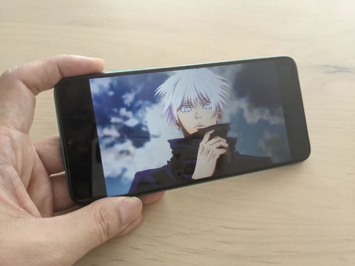 6.53C`̃tHD{fBXvCWebuEWOAʐ^ӏ܂pɂɍslɂ͂TCYł