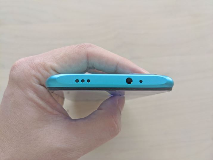 Vʂɂ̂̓Xs[J[ƃCzWbN