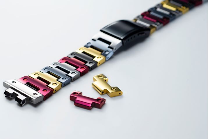 }`J[IP{ohBJtł͂邪AFɎdグĂA|bvƂ͏a⍂