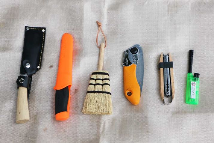 100~Vbvōŵ邪AiCt̓RpNgłȂ؂ꖡɒ]̂u[iCt RpjI IWvii1,900~/ŕʁjI񂾁i2߁jBS219mmŁAdʂ͖84giiCt̂݁jB܂A|Pbgɓقǂ̑傫ɐ܂肽߂Rjt@[R[̃gOutH[fBOgO AO}X^[vii1,800~/ŕʁj^т₷ĕ֗iE2߁jBgp̃TCY16ij×235ijmmŁA[̃TCY16ij×135ijmm