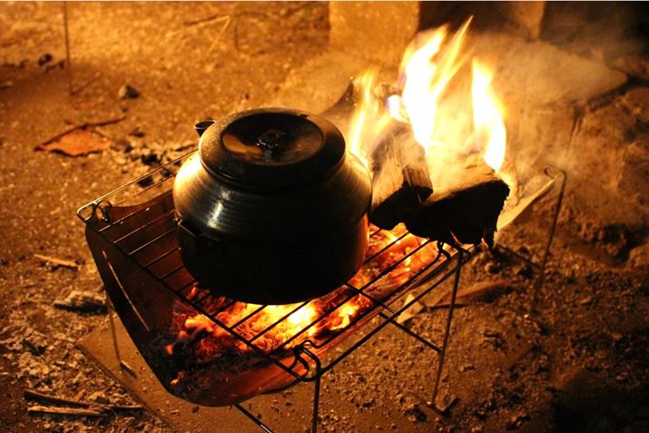 LΏ𗘗pāA΂Ƌ΂̈قȂΗ͂𓯎ɍ邱Ƃł