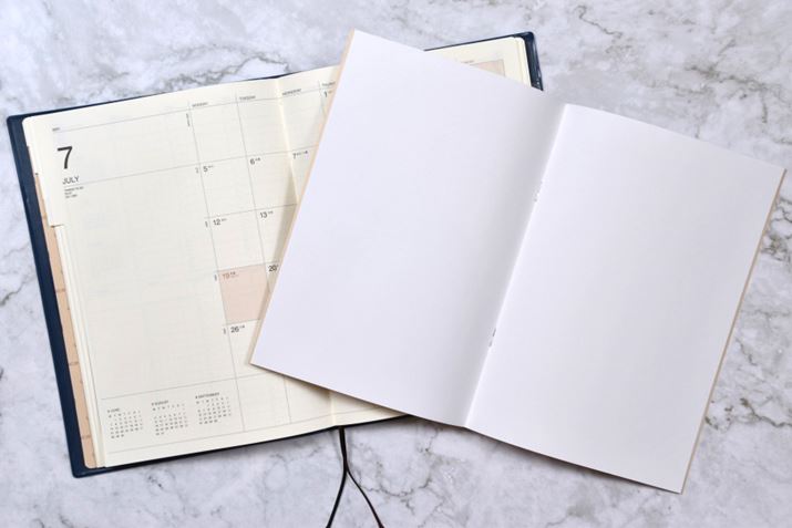 {fɂ́Aʍm[gtBĖnÂĂ邩̂悤Ȃ܂CN