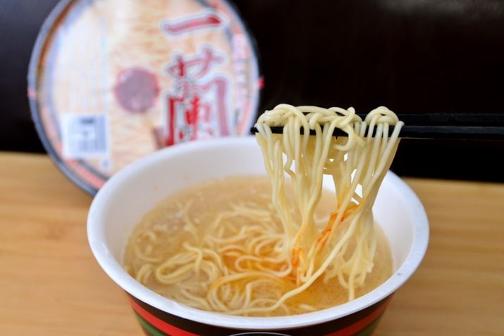 uꗖ Ƃ񂱂v́AނȂăVvB̃XgCbNAX[vƖ˂Ɍ킹ĂC܂