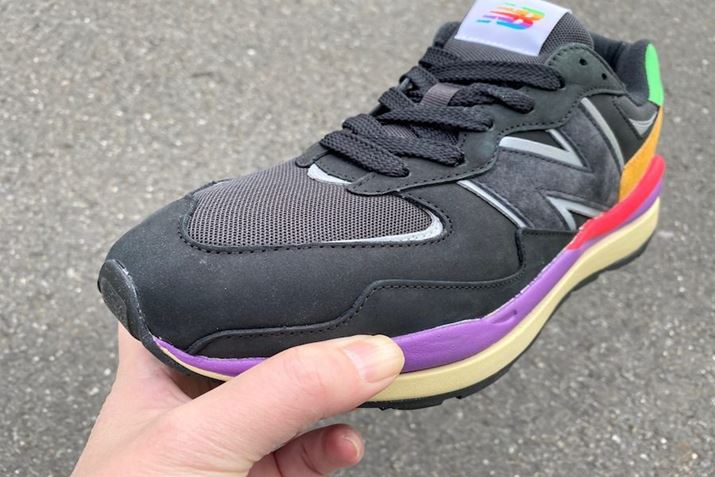 Abp[́Av~AȃXG[hkobNAbV̗pĂAu574vȂł͂̃VbNŏiȕ͋Cƌp