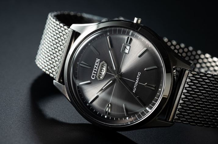 TCdグiՂ̒Sׂ₩ȐːɍLdグ@j̃ubNՂƁAWFbgubÑXeXX`[̗pP[XuXbg̑gݍ킹GȁuV`Y V[Zu NH8397-80HvVǉf^29,700~iTCg̐ōi^ȉj