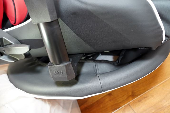 A[XǵAʗɂƌŒ肳Ă܂BOOAƂĂg₷ł