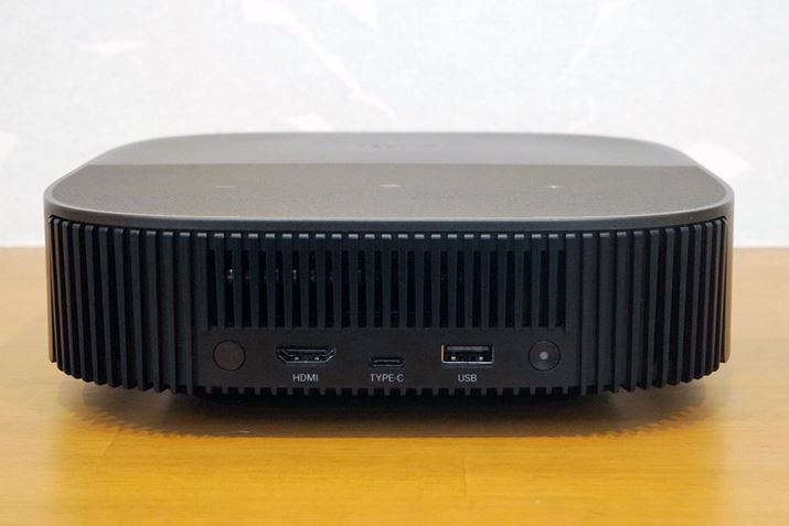 wʂɂHDMI[qAUSB[qځB[dɂUSB type-Cgp