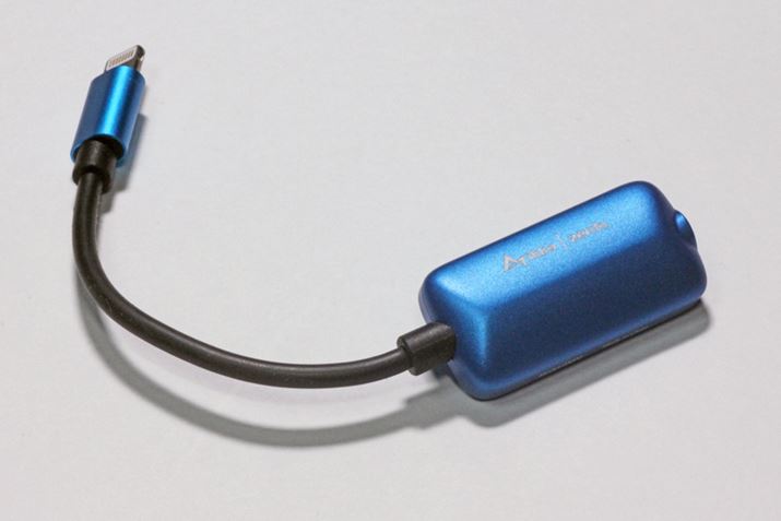 ikko AudiouZerda ITM03viʐ^Lightningfj