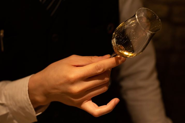 u܂͐F݂mF܂BMƂɐFɈقȂłB̂wiɂĊmFƂ킩₷łˁv