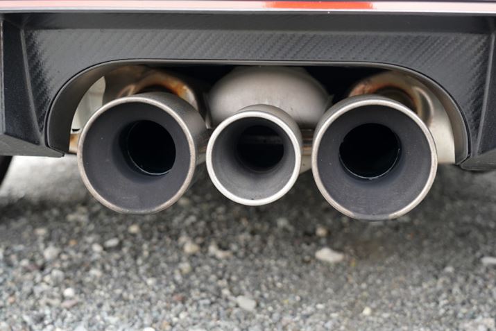 ]̃}t[̃TEh͔ɎhIB̓p[c͈萫߂邽߂̂܂܂Ȍʂ𔭊܂