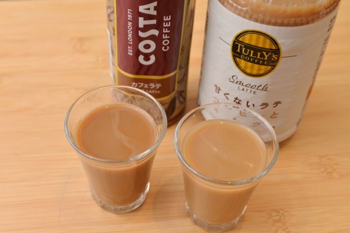 ō172~́uTULLY'S COFFEE Smooth LATTE ÂȂe PET 500mlvƔr