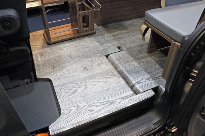 ʂ̓t[OBx[XN-VANȂ̂ŁAȂɎ[ċZԂg傷邱Ƃł