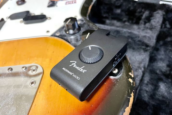 Mustang BassƂ̑gݍ킹BŌ𒣂ĂȂԂłcc