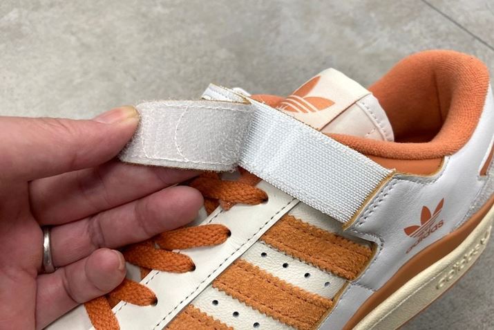 V[[X̍ŏ㕔ɂ́Aʃt@Xi[̃Xgbv݂ĂAD݂̃tBbeBOɒ߂ł܂