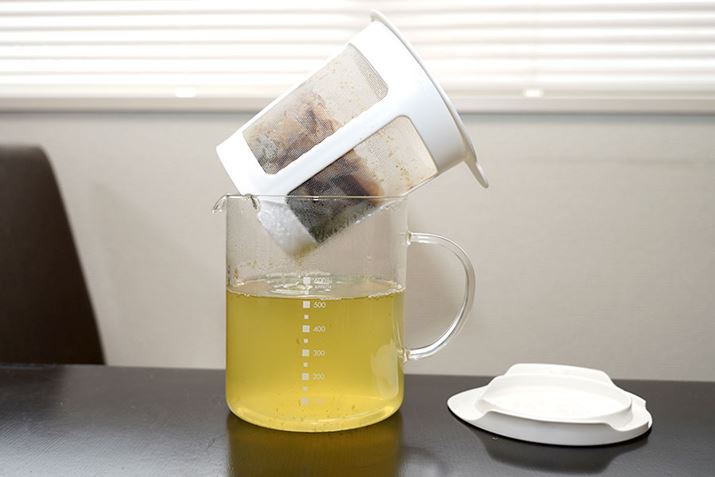 Xg[i[{̂̃t`ɈA𗎂Ƃ܂