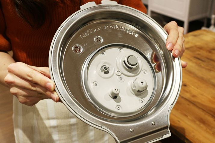 łɌႤƁAӂM̓rX~߂ȂƂŌԂȂAϋv߂Ă̂Ƃ