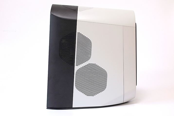 ʐ^͑OʂŁA猩ƑOɌČX΂ĂBʂɂ͋zC݂Ă