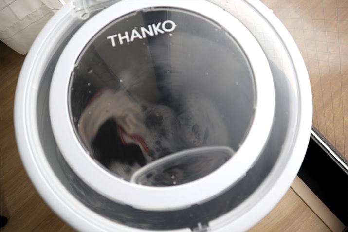 ^C}[ZbguԁA{̓@̂悤ɁiƂ@Ȃ̂łccj邮ƉA̐󕨂@̂悤ȓn߂܂IiƂ@Ȃ̂łccj