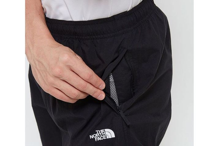 TCh̃t@Xi[t|PbǵAJ邱ƂŃx`[V