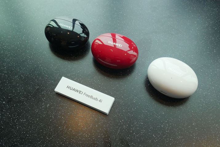 ȉ~`̏[dP[XBăcoĂ邪ARpNgňSn