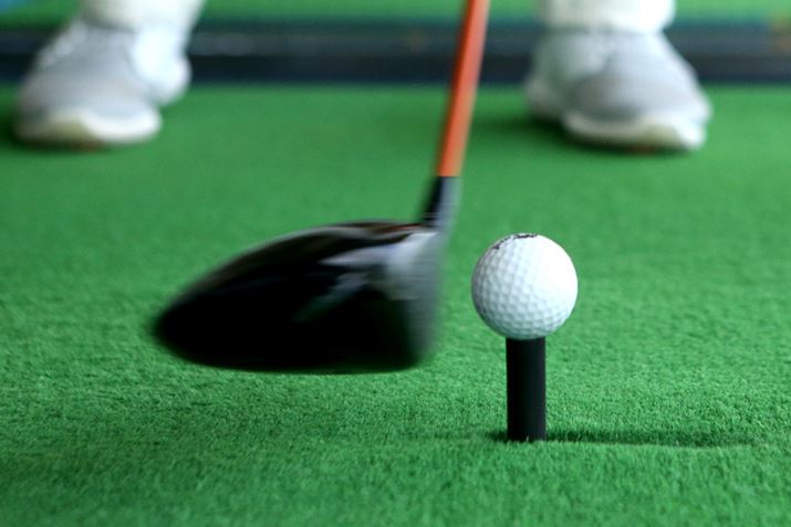 Ŋ́AtF[Xɏ悤ȊG\tgȃtB[OBŊɂSt@[łĂA\ɖł̂Ǝv܂